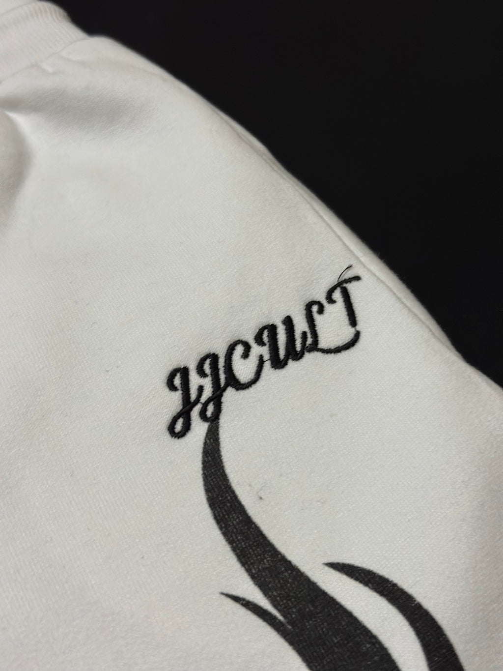 Men's Iginition White flame short